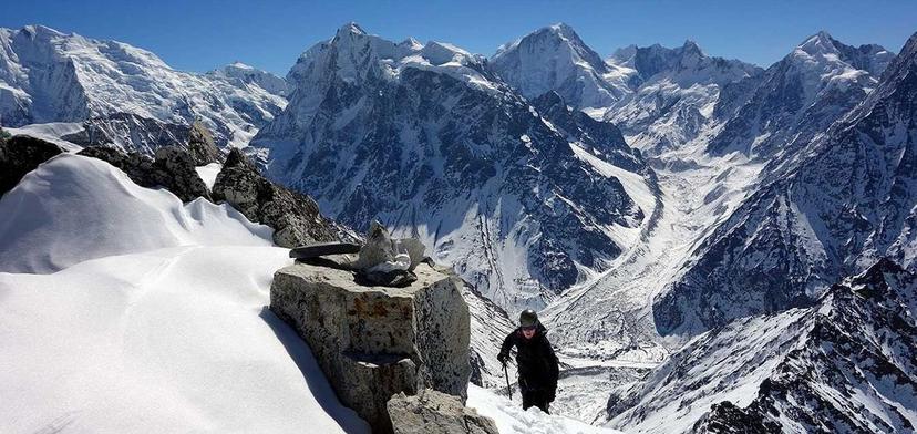 Yala Peak Climbing